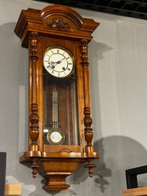 купить Часы настенные с боем, фирма "Lenzkirch", дерево, резьба, металл, стекло, Германия, 1900-1910 гг.