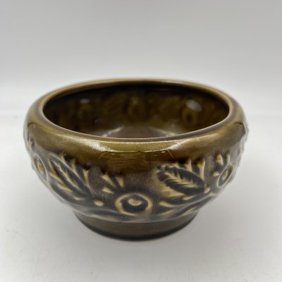 купить Вазочка (конфетница) с рельефным растительным орнаментом, керамика, глазурь, Львовская керамико-скульптурная фабрика (ЛКСФ), СССР, 1970-1990 гг.