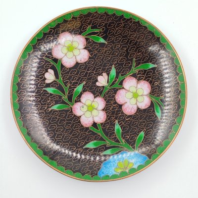 купить Блюдце (розетка) в технике клуазоне, украшенные цветочным декором, медь, эмаль, Китай, 1940-1970 гг.