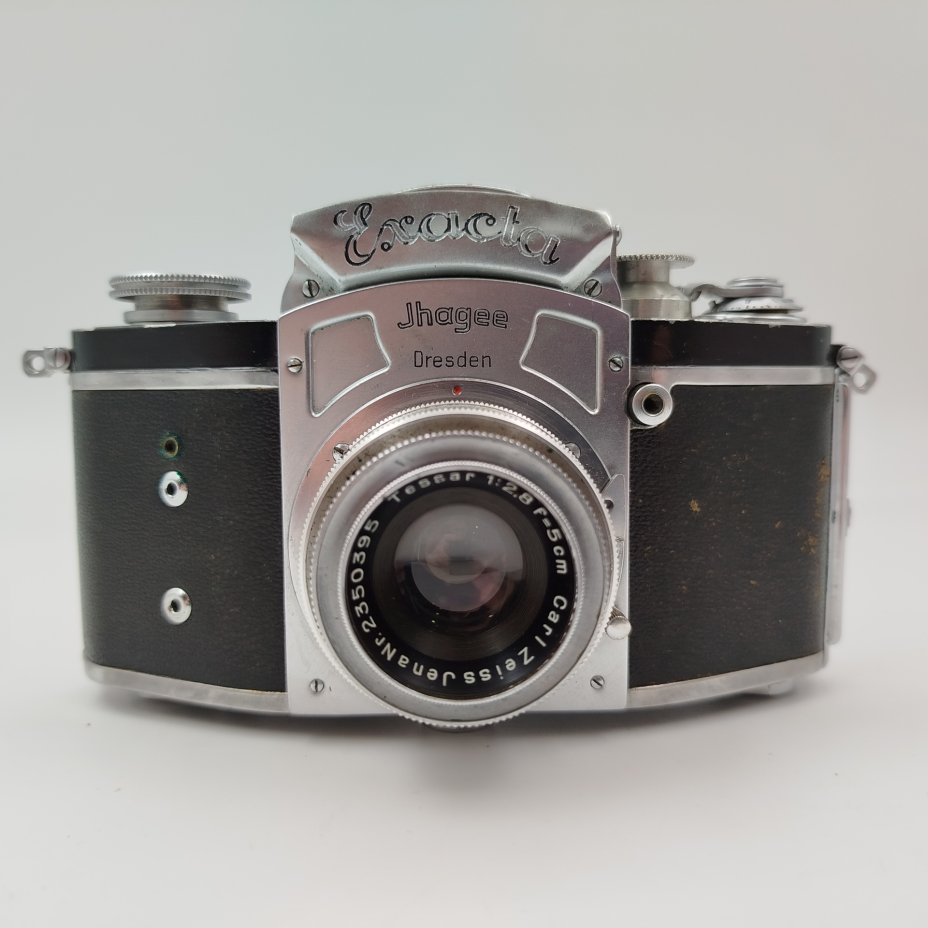 Купить Фотоаппарат "Exacta" в кофре, Jhagee, металл, кожа, стекло, Германия, 1945-1946 гг.