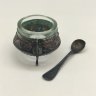 Купить Солонка с цветочным орнаментом и миниатюрной ложечкой, мНЦ (медь-никель-цинк), стекло, Мстерский завод художественных изделий «Ювелир», СССР, 1960-1990 гг.