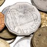Купить Набор из 40 монет разных стран мира "Монеты с 5 в номинале" в мешочке