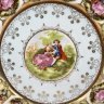 Купить Тарелка, украшенная изображением галантных сцен, фарфор, деколь, золочение, Западная Европа, 1970-1990 гг.