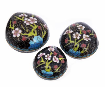 Купить Набор из трех шкатулок "Сакура" в технике "клузаоне", латунь, эмаль, Китай, 1960-1990 гг.