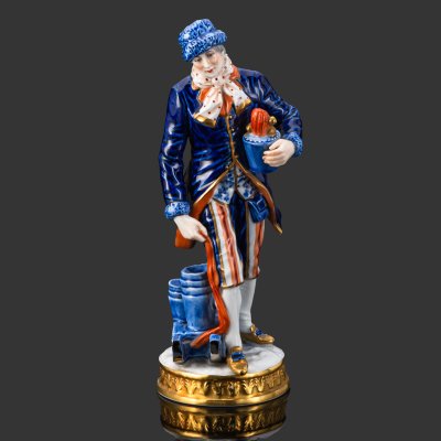 купить Статуэтка "Водовоз" ("За водой"), Sandizell Hoffner & Cо, фарфор, роспись, золочение, Германия, 1960-1970 гг.