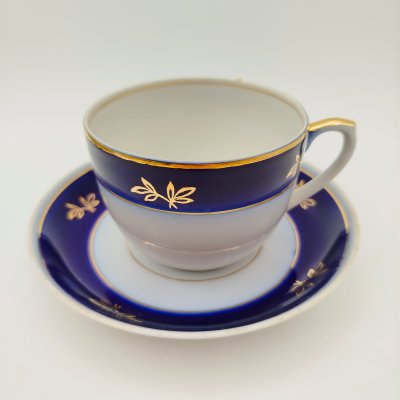 купить Пара чайная с синим кантом и растительным декором, фарфор, крытье кобальтом, золочение, Дмитровский фарфоровый завод (ДФЗ Вербилки), СССР, 1954-1965 гг.