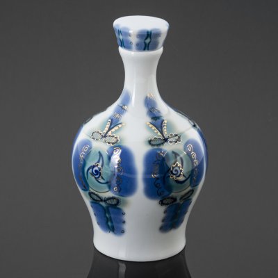 Купить Штоф для крепких спиртных напитков, фарфор, роспись, золочение, Полонский завод художественной керамики (Полонное ЗХК), СССР, 1973-1991 гг.