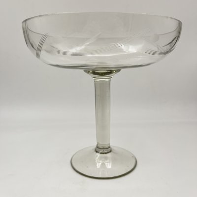 купить Фруктовница (конфетница) с геометрическим декором, стекло, гравировка, СССР, 1960-1990 гг.