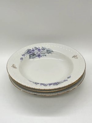 купить Набор винтажных тарелок 3 шт. с цветочным декором, фарфор, деколь, золочение, Дулевский фарфоровый завод (Дулёво), СССР, 1970-1990 гг.