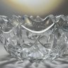 Купить Салатник круглой формы с геометрическим декором и фигурным краем, хрусталь, СССР, 1970-1990 гг.
