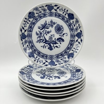 купить Набор из шести десертных/закусочных тарелок "Луковый узор", "Bohemia inglazed", фарфор, деколь, Чехословакия, 1970-1990 гг.