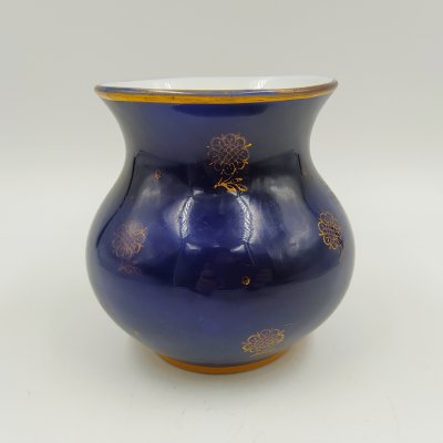 купить Вазочка с цветочным декором, фарфор, крытье кобальтом, золочение, Ленинградский фарфоровый завод (ЛФЗ), СССР, 1960-1970 гг.