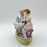 Купить Статуэтка "Чаепитие" с изображением двух девушек за столом, бисквит, роспись, золочение, Европа, 1970-1990 гг.