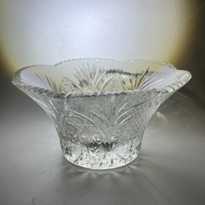 купить Вазочка для десерта/закусок с геометрическим резным декором, хрусталь, алмазная грань, СССР, 1970-1990 гг.