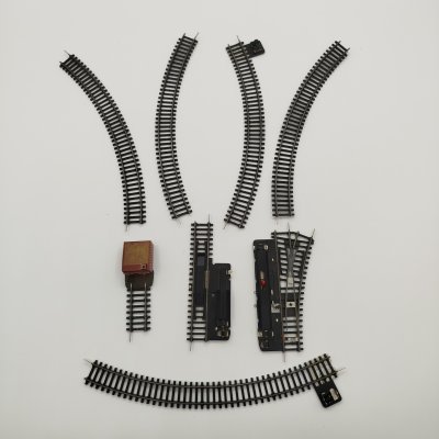 купить Набор из восьми рельс для железной дороги 9 мм.,Berliner TT Bahnen, пластик, металл, ГДР, 1970-1980 гг.