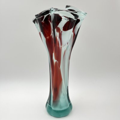 купить Ваза в бирюзовой гамме с волнистым горлышком, цветное стекло, гутная техника, СССР, 1970-1990 гг.