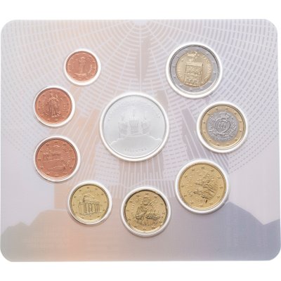 купить Сан-Марино, тематический годовой набор из 9 монет евро 2015 г. в честь Международного года света, в оригинальном буклете