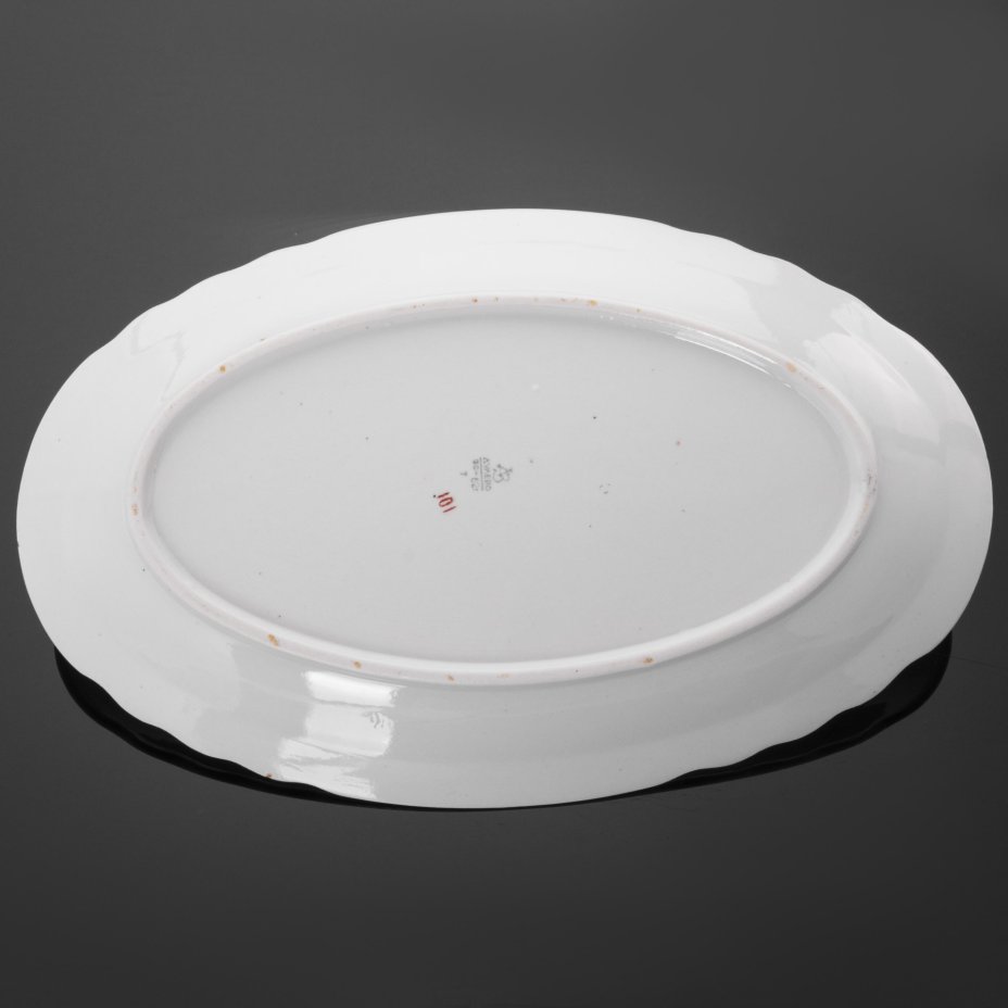 Блюдо овальной формы \"Сирень\", фарфор, деколь, золочение, Дулевский ...