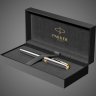 Купить Перьевая ручка Parker Sonnet Grey Core GT, перо: F, чернила: black (2 картриджа) в подарочной коробке, Металлы: нержавеющая сталь, пластик, 2026 г.