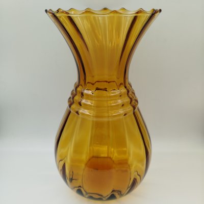 купить Ваза для цветов, крупная, насыщенного янтарного цвета, стекло, Европа, 1960-1980 гг.