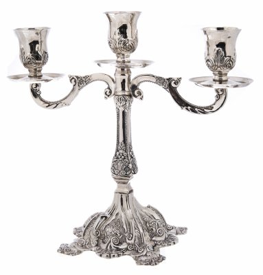 Купить Подсвечник винтажный с рельефным декором на три свечи, металл, серебрение, Западная Европа, 1980-1990 гг.