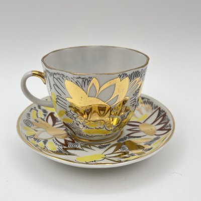 купить Кофейная пара "Золотые ромашки", автор росписи Л.И. Григорьева, фарфор, деколь, золочение, Ленинградский фарфоровый завод (ЛФЗ), СССР, 1975-1990 гг.