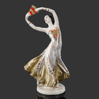 купить Статуэтка "Балерина Стуколкина Н.М." ("Испанский танец"), скульптор Сычев В.И., фарфор, роспись, люстр, золочение, Ленинградский завод фарфоровых изделий (ЛЗФИ), СССР, 1956-1967 гг.