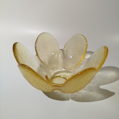 купить Салатник желтого цвета в форме цветка, стекло, СССР, 1960-1980 гг.