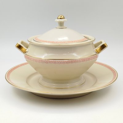 купить Соусник, украшенный растительным орнаментом, фарфор, деколь, золочение, Rosenthal (Розенталь), Германия, 1940-1941 гг.