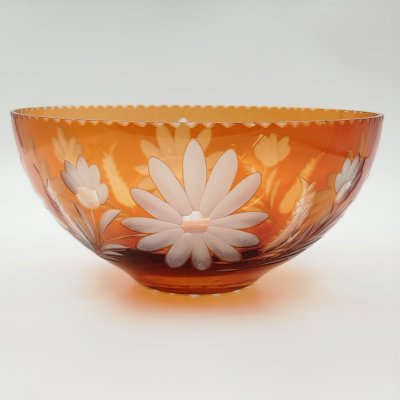 купить Салатник янтарного оттенка с цветочным декором, цветное стекло, алмазная грань, СССР, 1960-1990 гг.