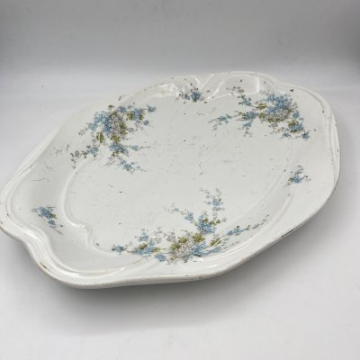 купить Блюдо сервировочное, украшенное цветочным декором, фаянс, деколь, глазурь, Товарищество М.С. Кузнецова, Российская империя, 1890-1917 гг.