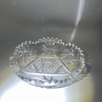 купить Конфетница (сервировочное блюдо) с геометрическим декором, хрусталь, алмазная грань, СССР, 1970-1990 гг.
