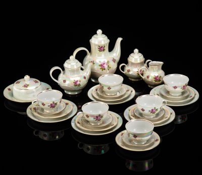 купить Сервиз чайный с декором в виде роз на 6 персон (28 предметов), фарфор, деколь, люстр, золочение, Colditz (Кольдиц), ГДР, 1970-1990 гг.