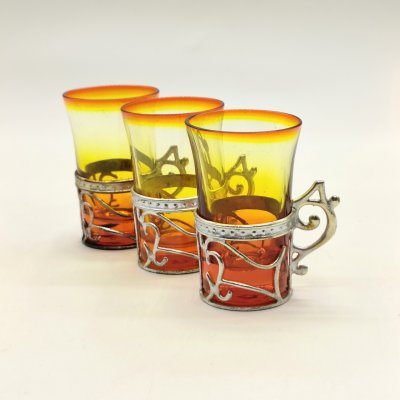купить Набор из 3-х стопок в подстаканниках, цветное стекло, сплав металлов, СССР, 1970-1990 гг.