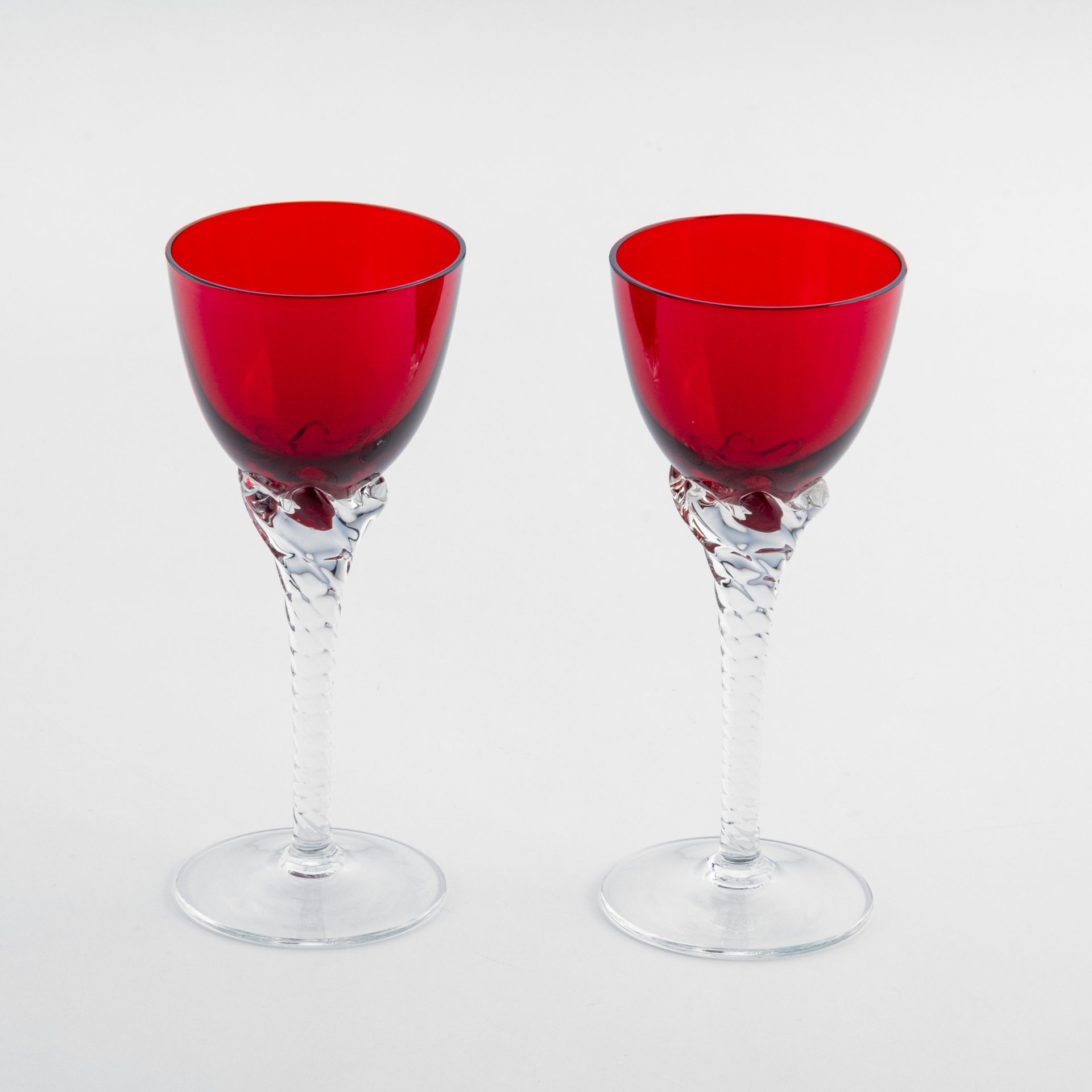 2 рюмки. 2 рюмки. 2 рюмки. Коктейльная рюмка хрусталь 150 мл 1030631. Рюмки с ребристым дном спб.