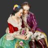 Купить Статуэтка "Влюбленные" ("Галантная сцена"), фарфор, роспись, кружевной фарфор, золочение, Aelteste Volkstedt, Германия, 1930-1936 гг.