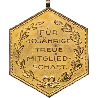 купить Знак почета ветеранской организации "Ассоциация воинов Нижней Австрии" за 40 лет верной службы, томпак, Австрия, 1890-1929 гг.