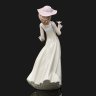 Купить Статуэтка "Девушка в шляпке с цветком", фарфор, роспись, NAO Porcelain, Испания, 1991 г.