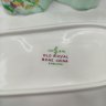 Купить Набор из молочника, сахарницы и подноса с цветочным декором на нежно-фисташковом фоне, фирма "Sampson Smith", фарфор, крытье, деколь, золочение, Великобритания, 1945-1963 гг.