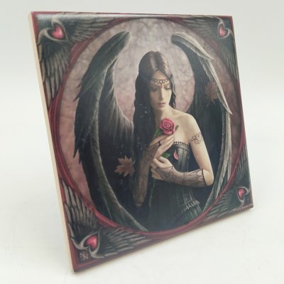 купить Плакетка декоративная с изображением девушки в готическом стиле, дизайнер Энн Стоукс (Anne Stokes), керамика, печать, пластик, Великобритания, 2000-2020 гг.