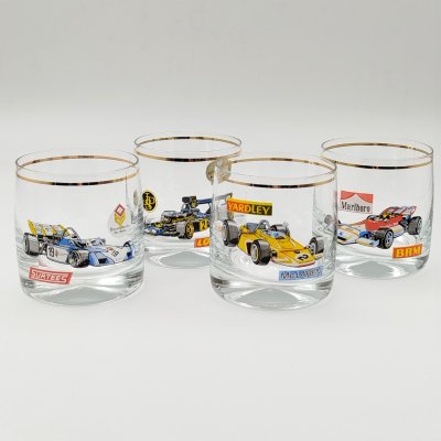 купить Набор бокалов для крепких напитков с изображением гоночных автомобилей (4 шт.), стекло, деколь, золочение, Bohemia Crystal (Bohemia Glass), Чехословакия, 1970-1990 гг.