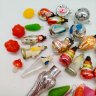 Купить Набор миниатюрных елочных игрушек "Малютка" (36 игрушек) в коробке, стекло, пластик, картон, Московский завод ёлочных украшений, СССР, 1976 г.