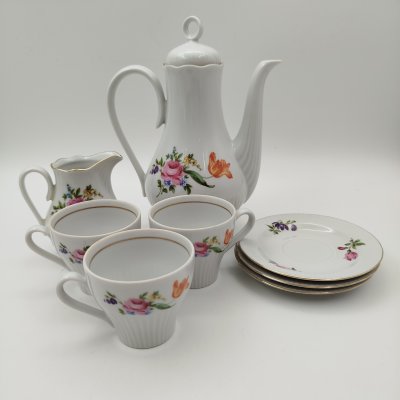 купить Сервиз кофейный на 3 персоны, украшенный цветочным декором (8 предметов), фарфор, деколь, золочение, Германия, 1970-1990 гг.