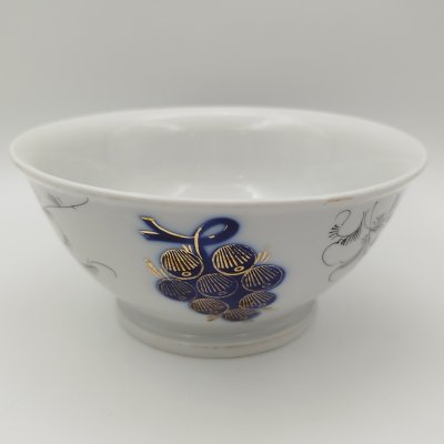 купить Пиала с цветочным декором из сервиза "Виноград", фарфор, роспись, Кузяевский фарфоровый завод, СССР, 1952-1976 гг.
