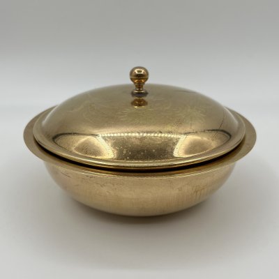 купить Шкатулка с цветочным декором, латунь, роспись, СССР, 1970-1990 гг.