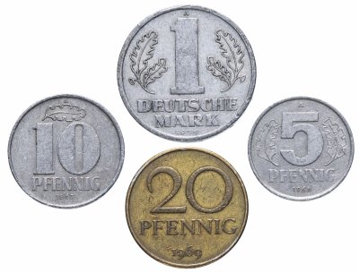 купить Германия, ГДР набор 5 , 10, 20 пфеннигов и 1 марка 1956-1990, случайная дата