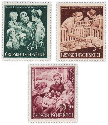 купить Германия, Третий Рейх набор из 3 марок 1944 "Мать и дитя"