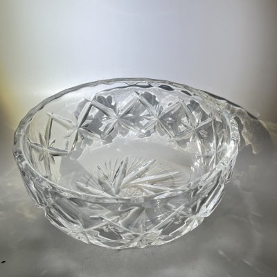 купить Салатник/конфетница круглой формы с геометрическим декором, хрусталь, пресс, алмазная грань, СССР, 1970-1990 гг.