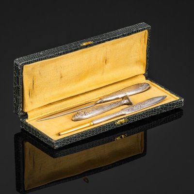 купить Набор письменный (нож, ручка и печать) в футляре, металл, Западная Европа, 1900-1930 гг.