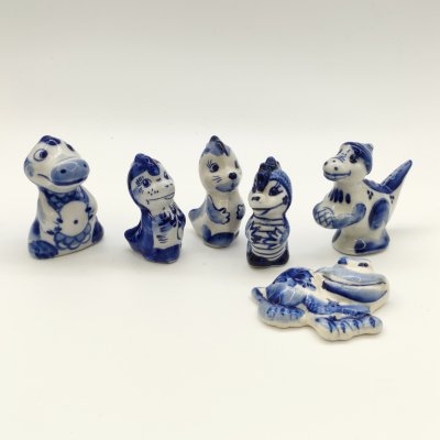 купить Набор из шести статуэток "Драконы", Гжель, фарфор, роспись, Россия, 1990-2015 гг.